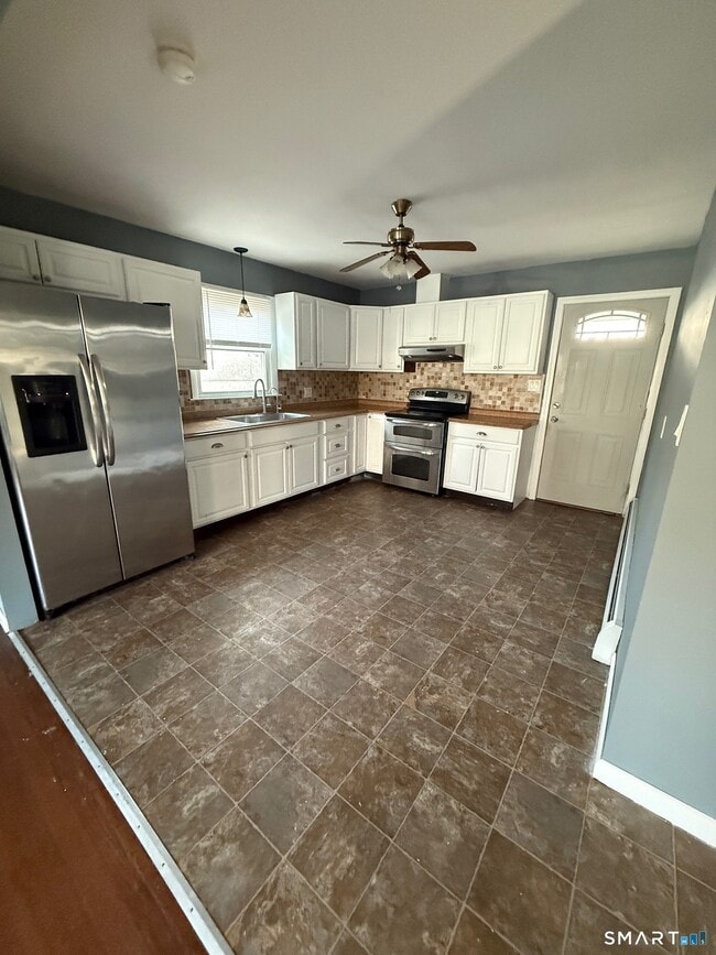 Building Photo - 63 Macauley Ave