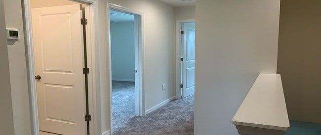 Building Photo - 2017 Crystal Bell St