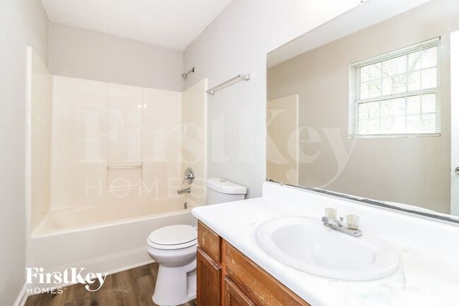 Building Photo - 1074 Bridle Creek Dr