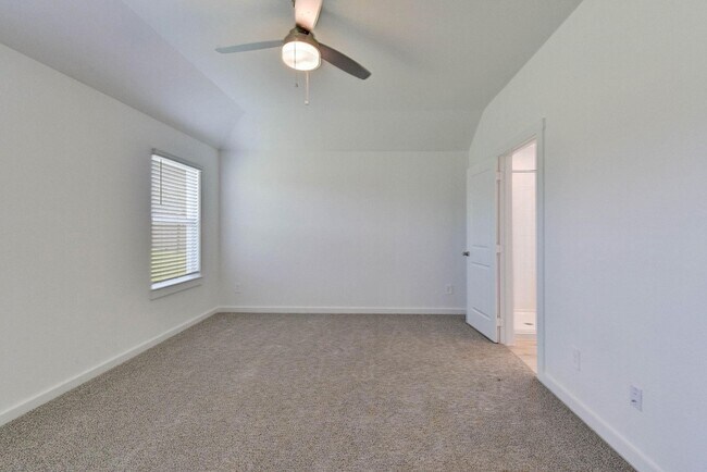 Building Photo - 7802 Bel Fiore Dr
