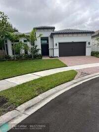 Building Photo - 7813 Deer Lake Ct