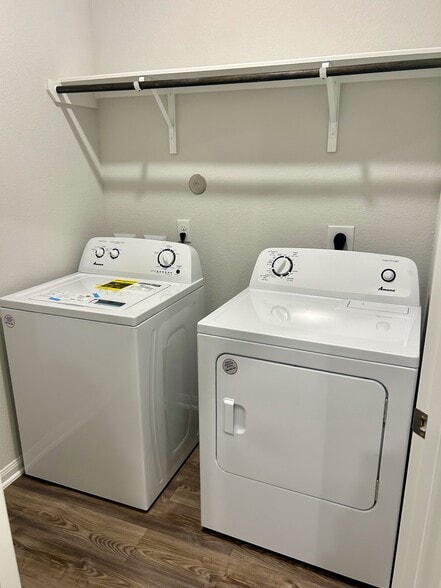 The washer and dryer are INCLUDED! - 509 Turtle Dove Dr