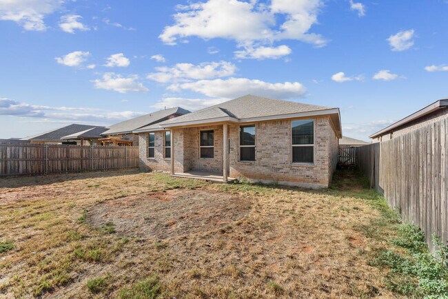 Building Photo - 7533 Orion Rd