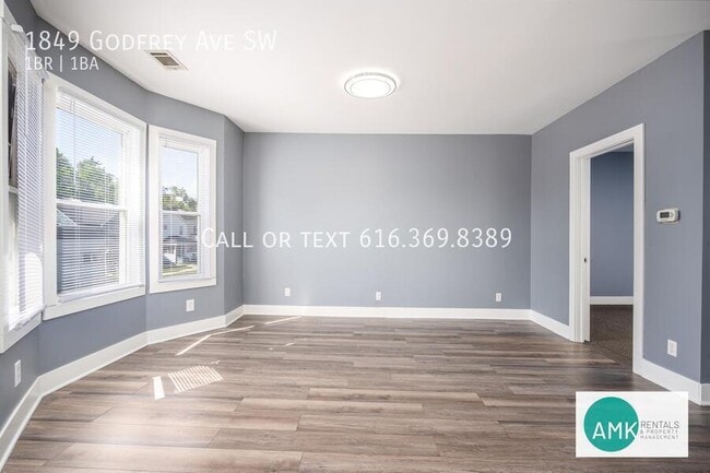 Building Photo - 1849 Godfrey Ave SW