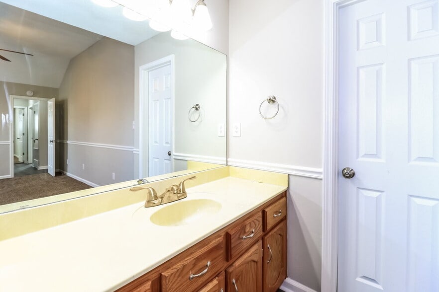 Building Photo - 6522 Palace View Ln