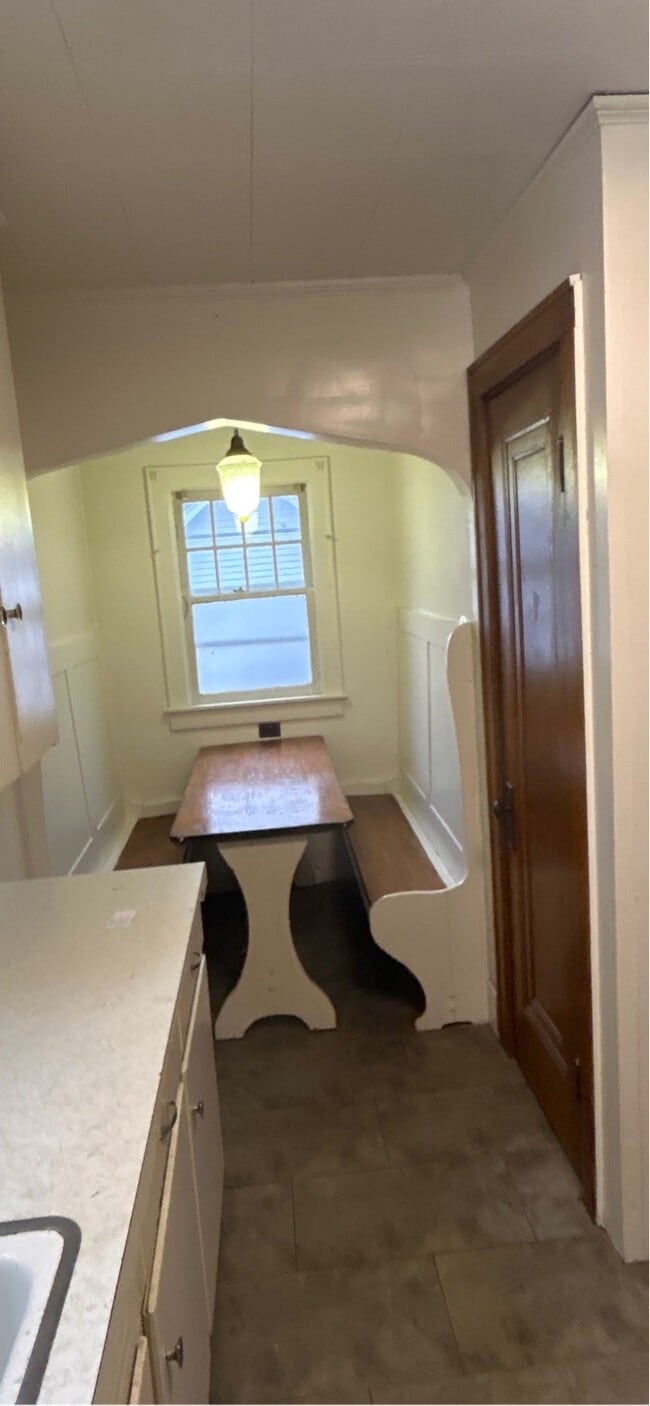 Building Photo - 138 S Francis Ave