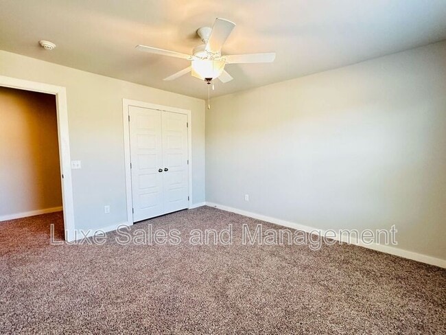 Building Photo - 2116 Camino Del Plaza Ln