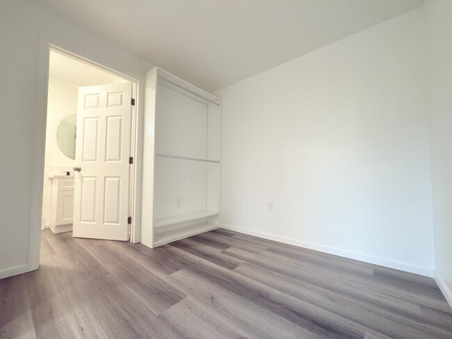 Building Photo - 1-Bedroom ADU – Modern Comfort & Prime Location