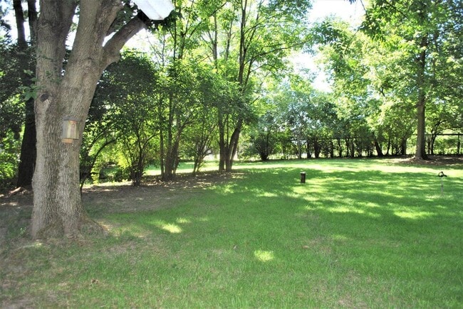 Building Photo - 18265 Turney Caldwell Rd
