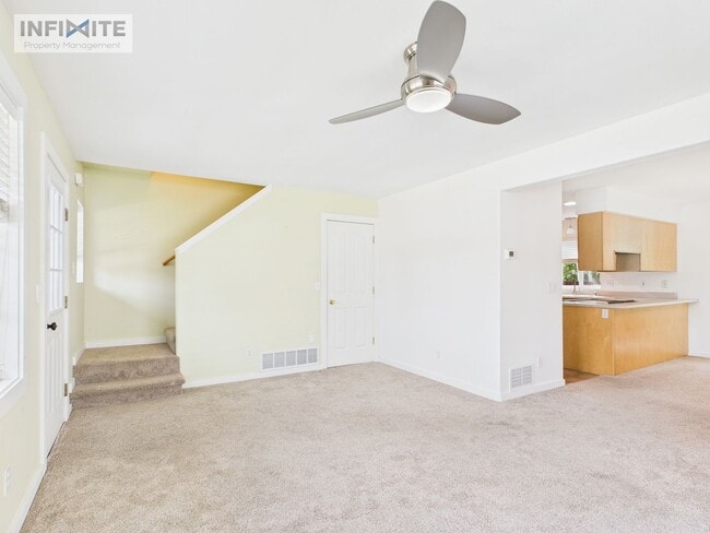 Building Photo - 3 Bedroom with a One Car Garage