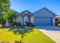 Building Photo - 3 Bed 2Bath 2 Car in the Westlake Addition NW OKC