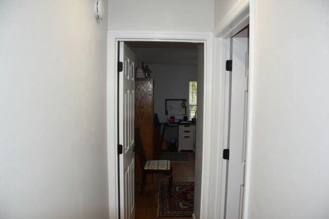 Building Photo - 3/2 Home in The Reserve