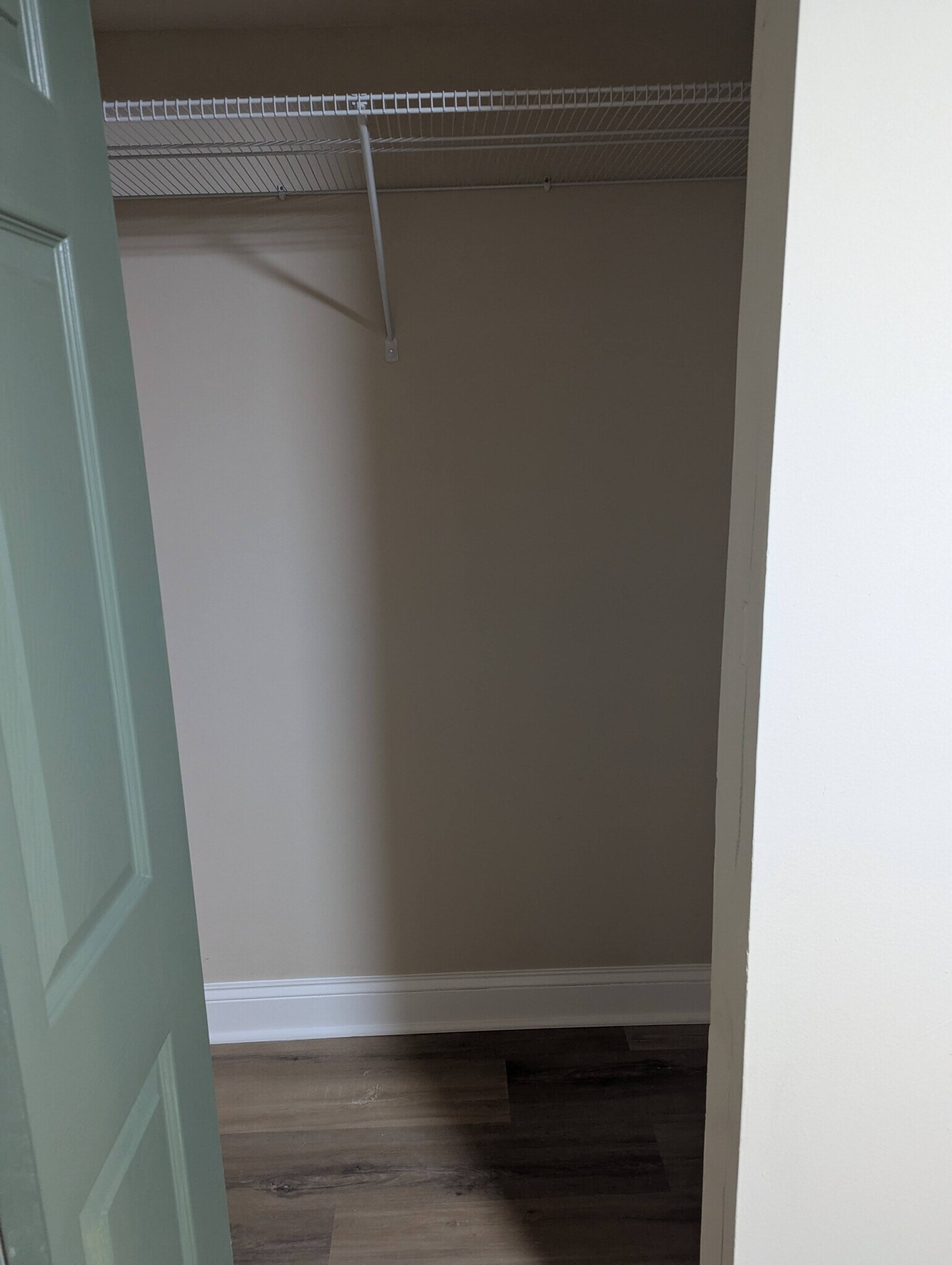 Closet - 6504 Hansford St