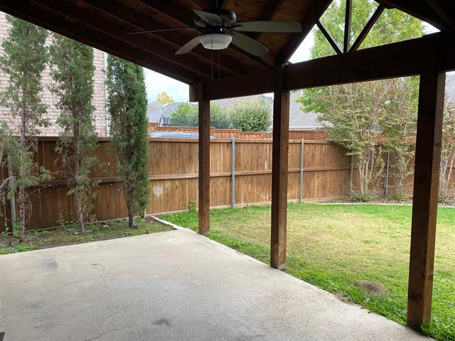 Building Photo - 9413 Woodhurst Dr
