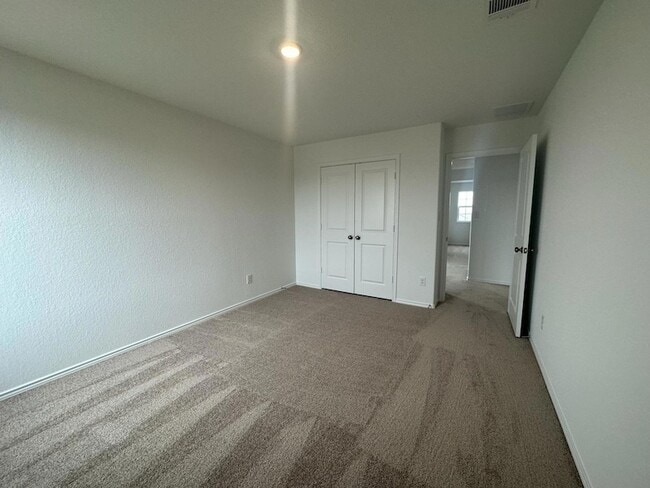 Building Photo - 312 Sonterra Dr