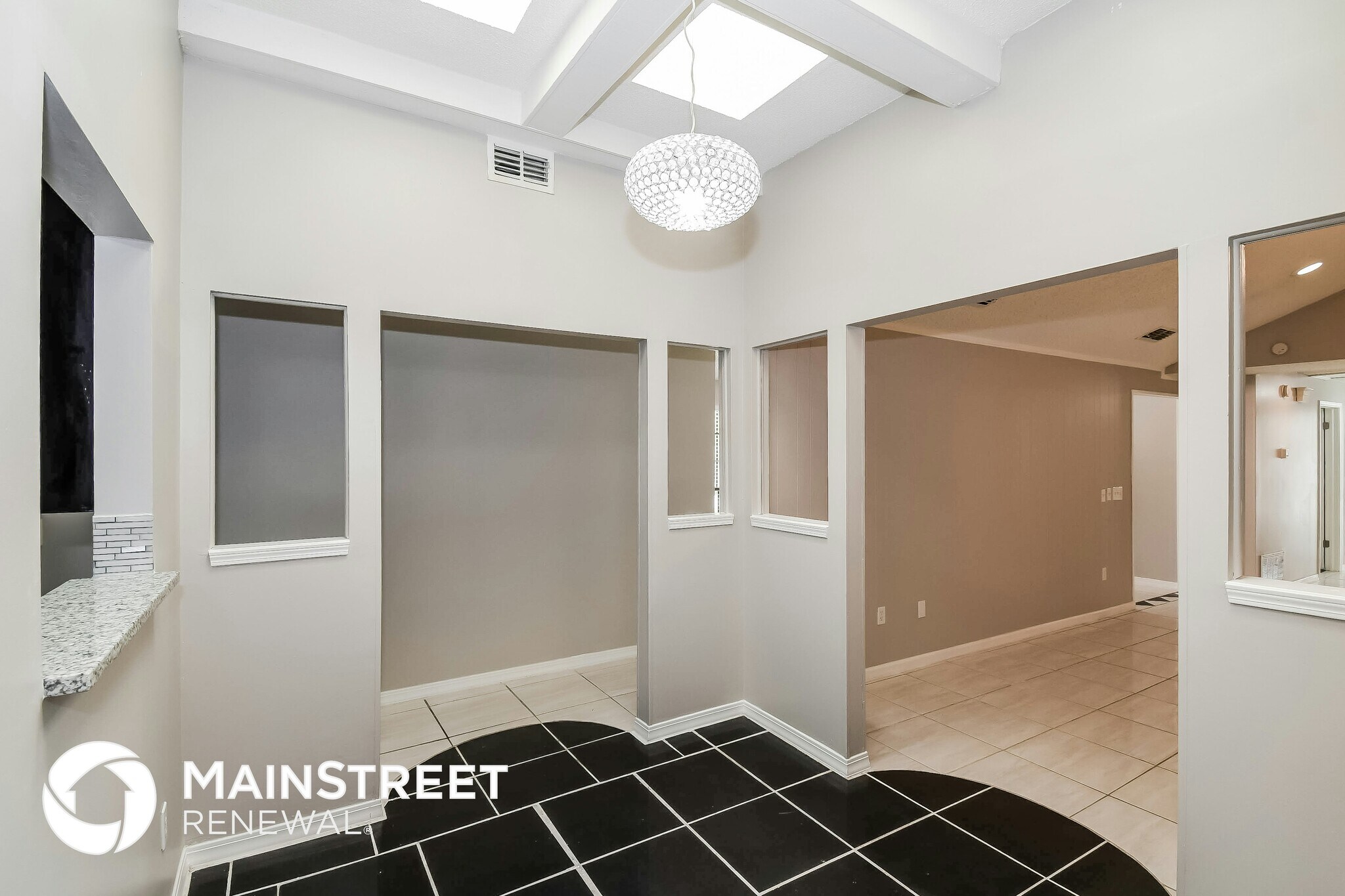 Building Photo - 1008 Turtle Creek Dr N