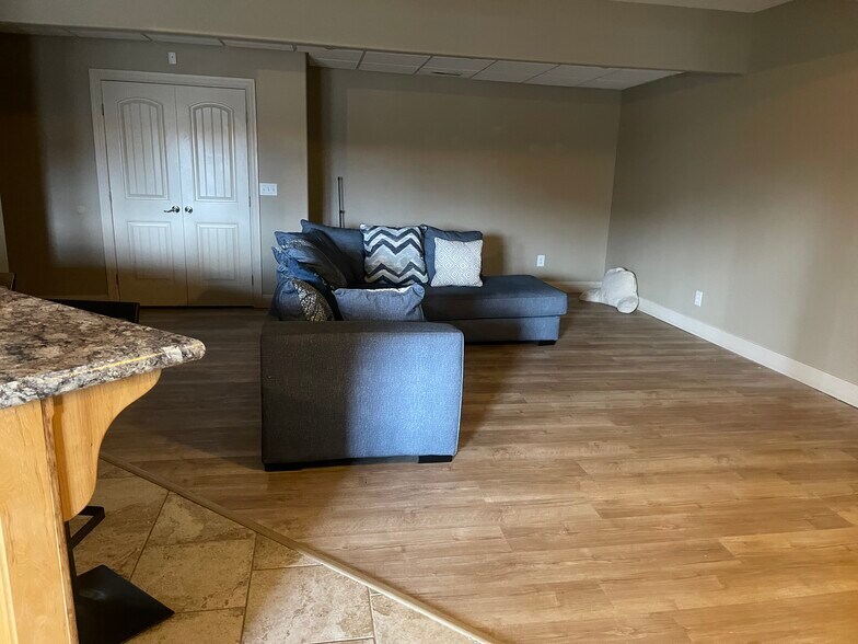 Building Photo - 1431 Heather Ln