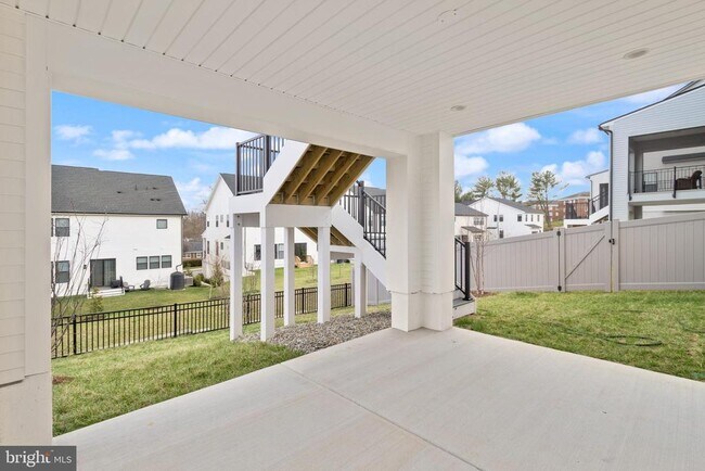 Building Photo - 857 N Manchester St