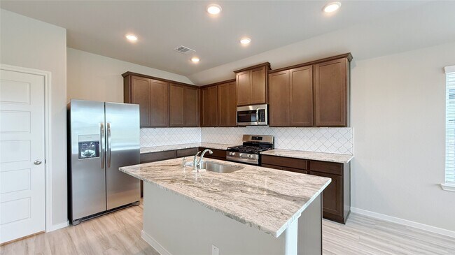 Building Photo - 27315 Blue Pool Dr