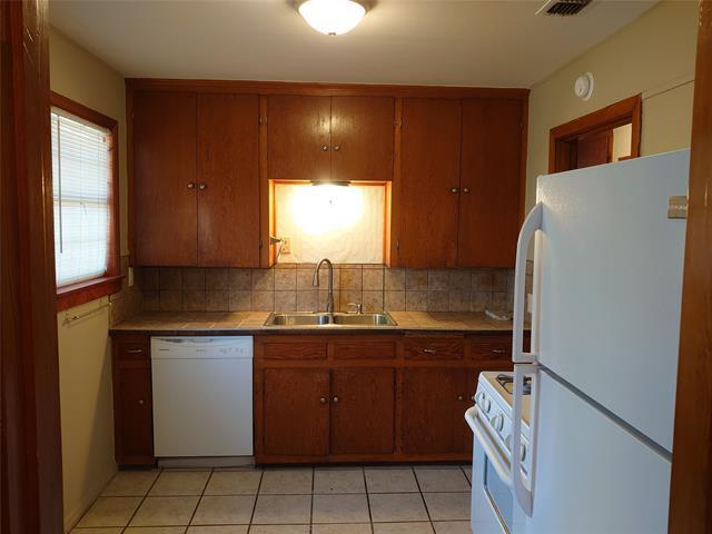 Building Photo - 1309 Ross Ave