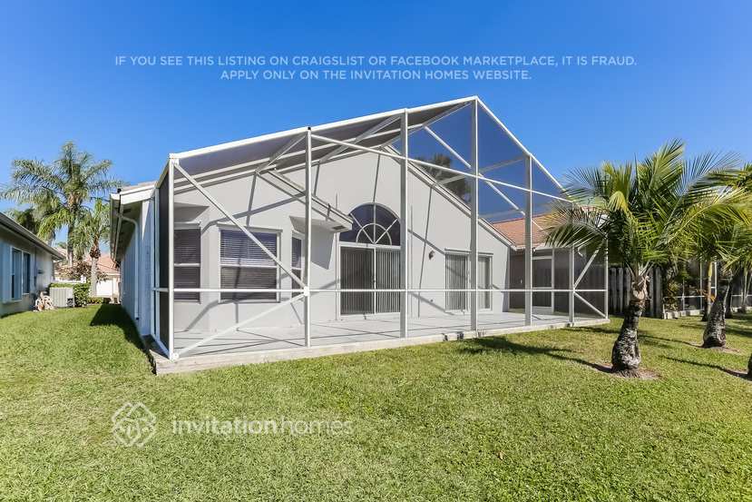 Building Photo - 7418 Michigan Isle Rd