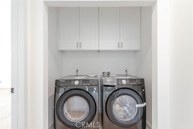 Building Photo - 6850 Ranchito Ave