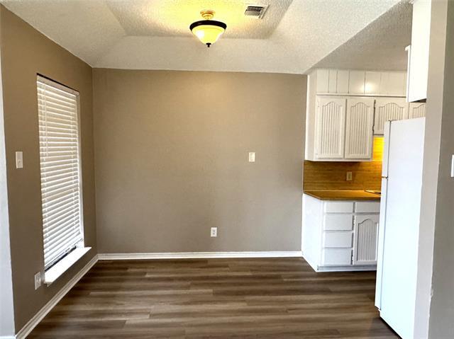 Building Photo - 6616 Laura Ann Ct