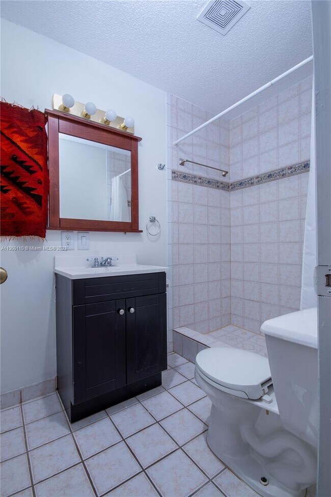 Building Photo - 12800 SW 104th Terrace