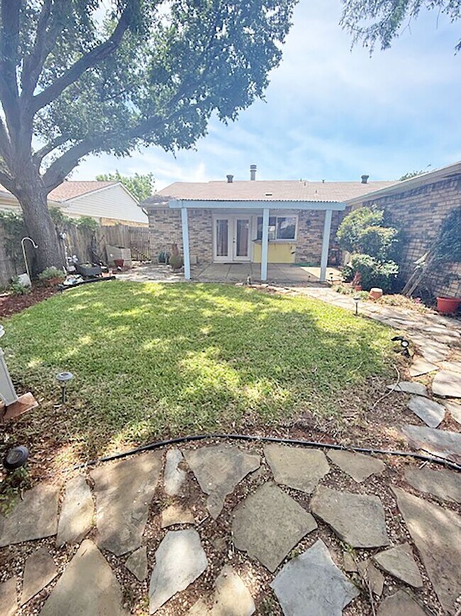 Building Photo - Beautiful 3 bed 2 bath home in The Colony Tx
