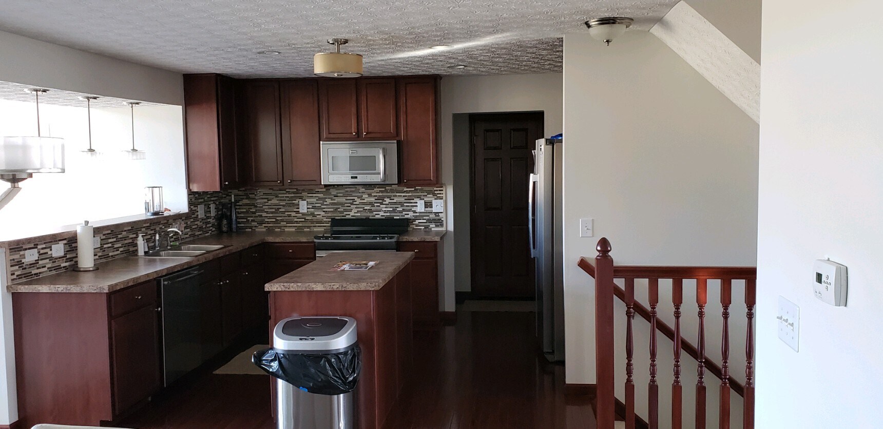 Kitchen - 2771 Abbey Knoll Dr