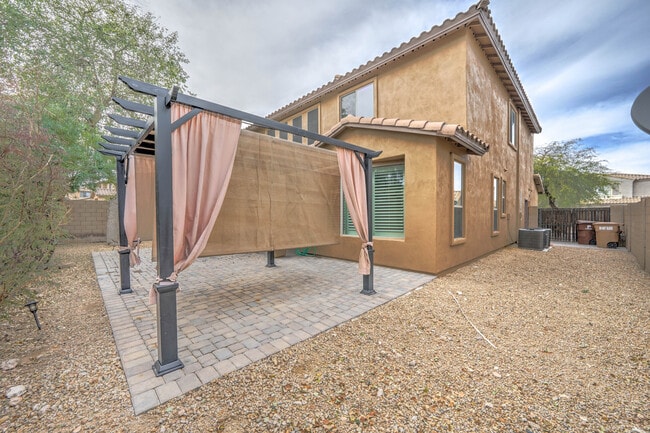 Building Photo - 8503 W Coyote Dr