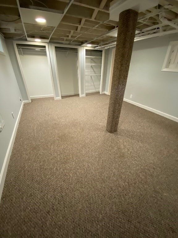 Building Photo - 12 Avon St