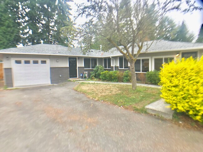 Building Photo - Great House for Rent