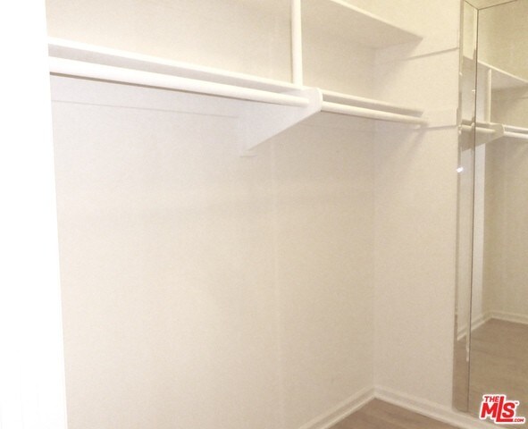 Building Photo - 1211 Sunset Plaza Dr