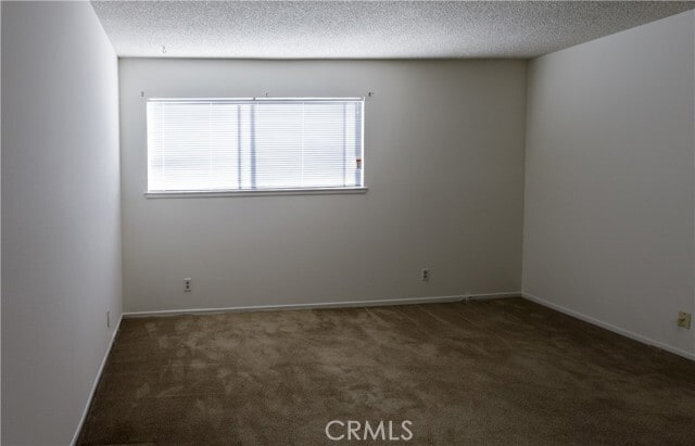 Building Photo - 3050 Wildwood Ave