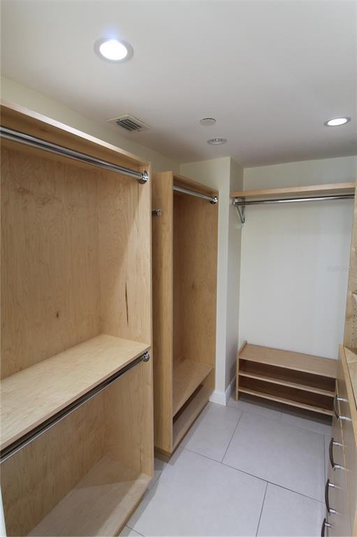 Building Photo - 988 Blvd of the Arts