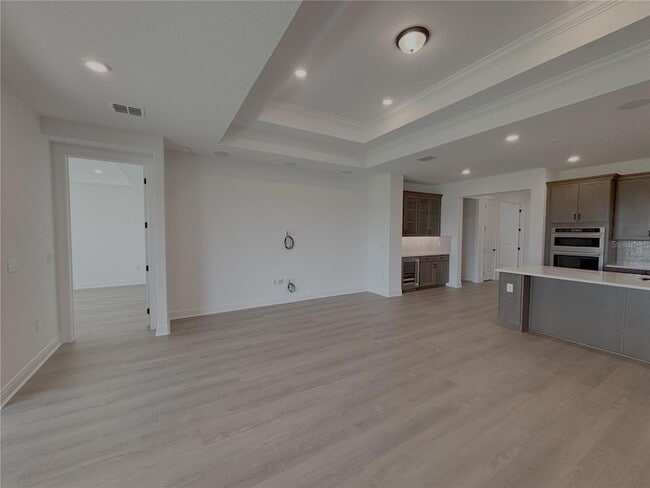 Building Photo - 6360 SW 82nd Pl