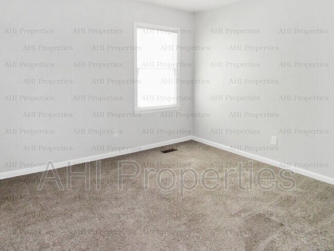 Building Photo - 423 Chase Plantation Pkwy