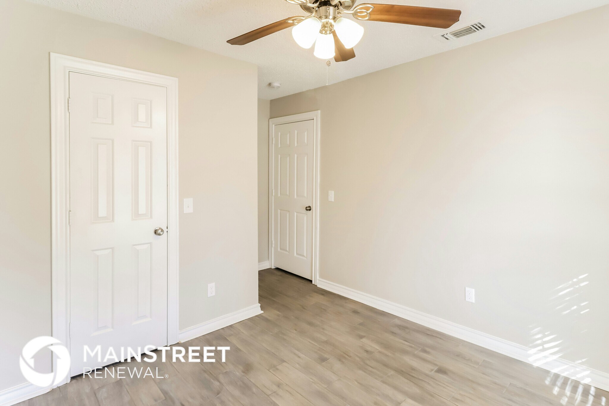 Building Photo - 2517 Dove Creek Ln