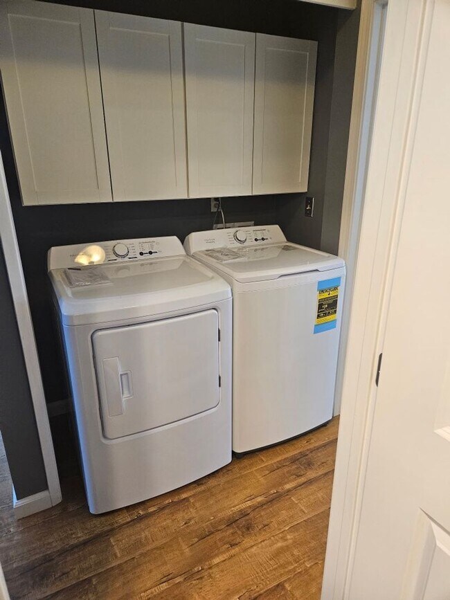Building Photo - 2 bedroom condo near downtown Morro Bay