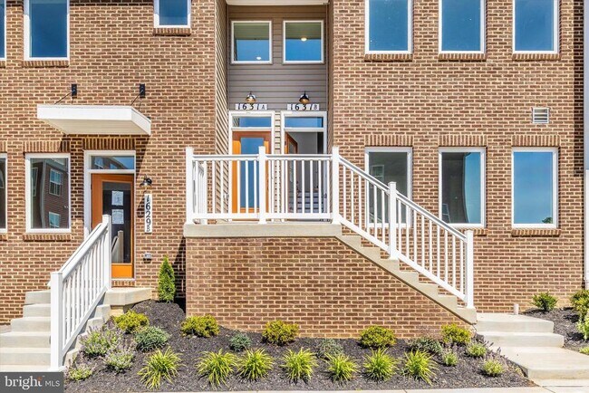 Building Photo - 1631 Blacksmith Wy