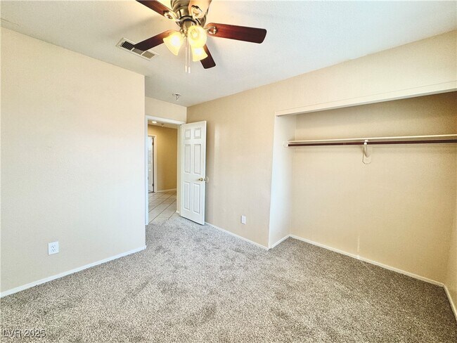 Building Photo - 2024 Fountain Valley Way