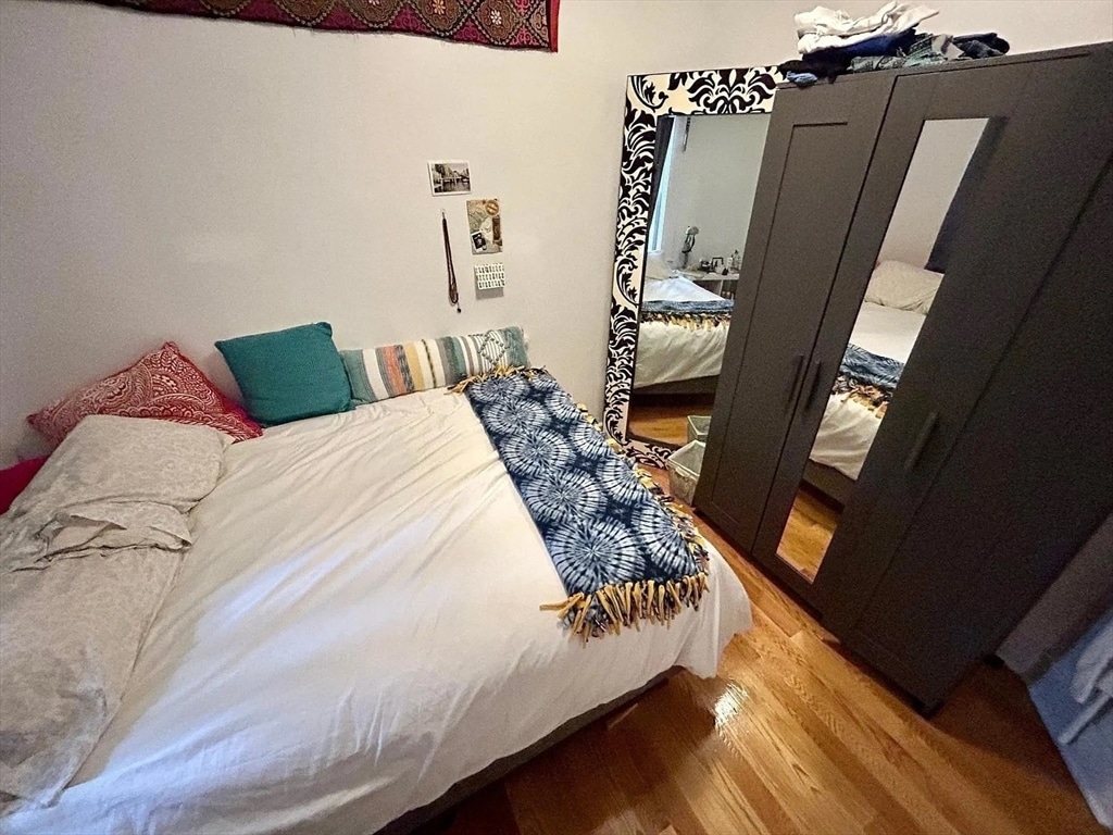 Building Photo - 369 Dorchester St