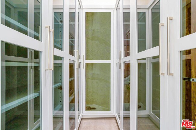 Building Photo - 10100 Empyrean Way