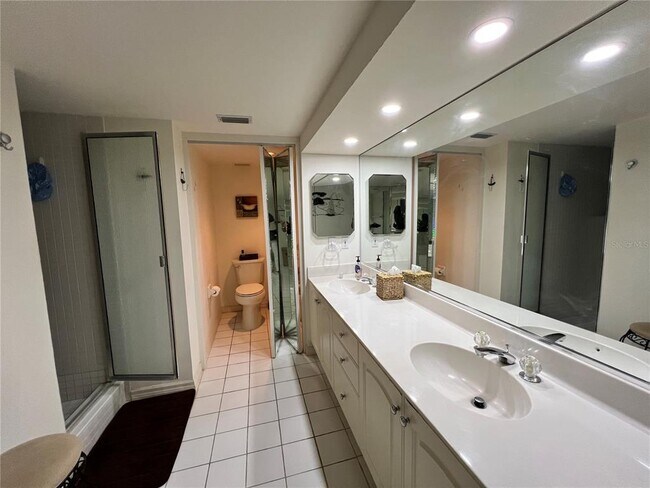Building Photo - 6650 Sunset Way