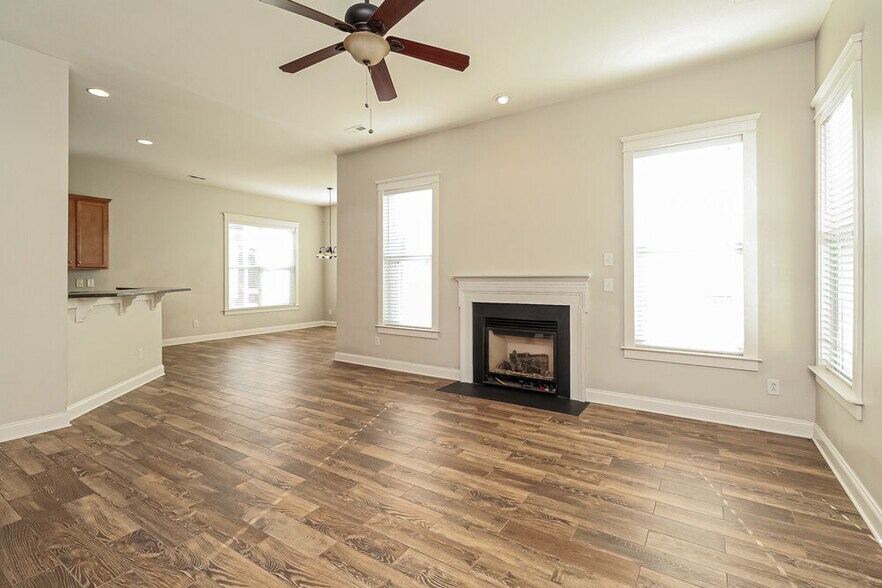 Building Photo - 9819 Grier Springs Ln