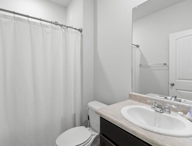 Building Photo - 5049 Hunters Village Dr