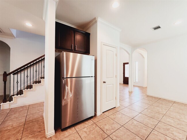 Building Photo - 6731 Trinity Trail Ln