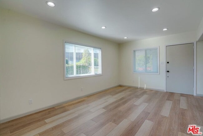 Building Photo - 11310 Argan Ave