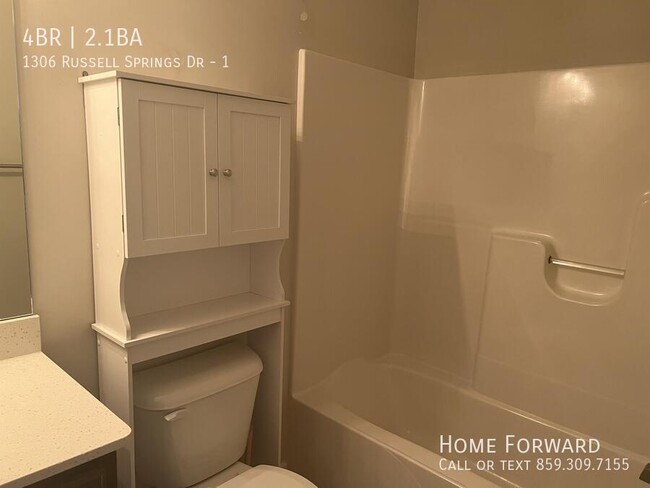 Building Photo - 1306 Russell Springs Dr